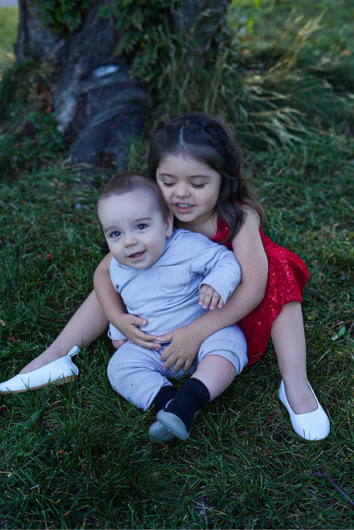 Mia and Gabriel